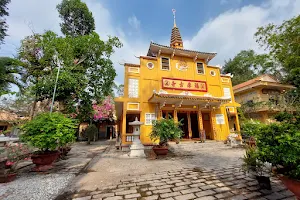 Phuoc Hau Pagoda image