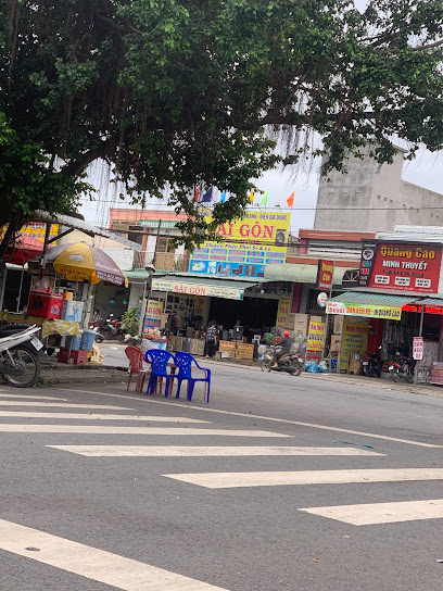 Chợ Long Định