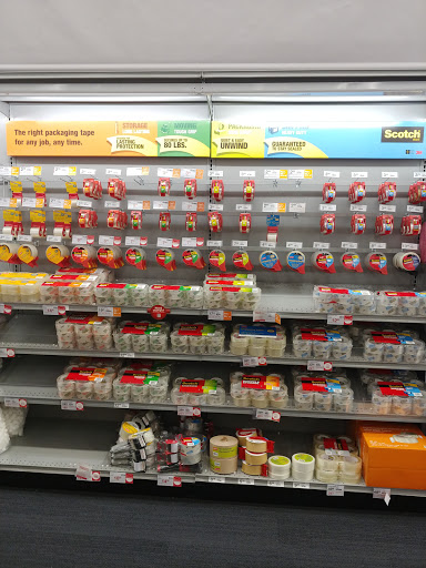 Office Supply Store «Staples», reviews and photos, 14 Hazard Ave #23, Enfield, CT 06082, USA