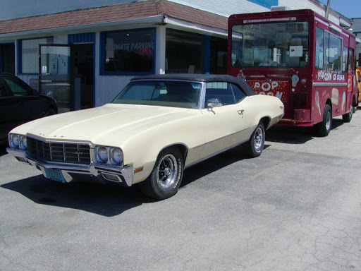 Auto Body Shop «Maaco Collision Repair & Auto Painting», reviews and photos, 4128 South 13th Street, Milwaukee, WI 53221, USA