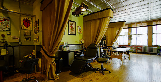 Tattoo Shop «Speakeasy Custom Tattoo», reviews and photos, 1935 1/2 W North Ave, Chicago, IL 60622, USA