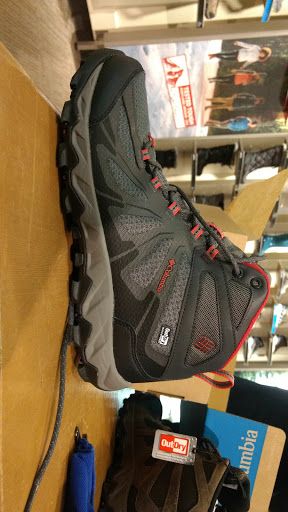 Sportswear Store «Columbia Sportswear», reviews and photos, 911 SW Broadway, Portland, OR 97205, USA