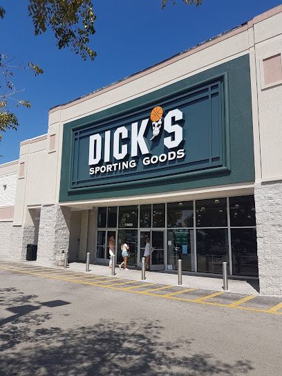 DICK,S Sporting Goods - 18499 Biscayne Blvd, Aventura, FL 33160
