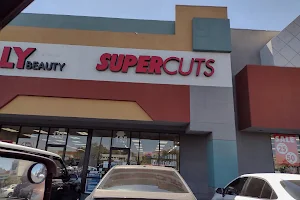 Supercuts image