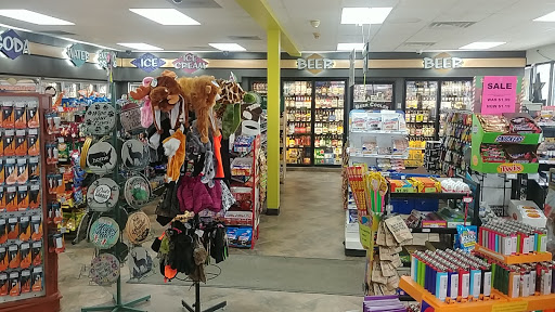 Gas Station «BP», reviews and photos, 100 Elizabeth Ln, Genoa City, WI 53128, USA