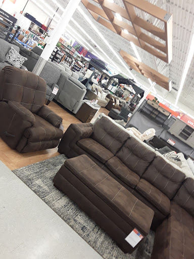 Discount Store «Big Lots», reviews and photos, 2445 Nashville Rd, Bowling Green, KY 42101, USA