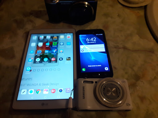 Cell Phone Store «Boost Mobile corporate office», reviews and photos, 6591 Irvine Center Dr #100, Irvine, CA 92618, USA