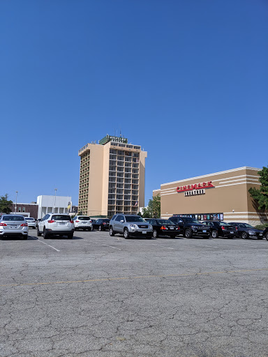 Shopping Mall «Military Circle Mall», reviews and photos, 880 North Military Highway, Norfolk, VA 23502, USA