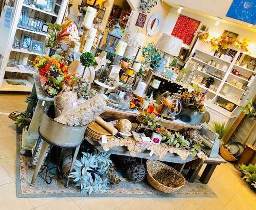 Florist «Blue Moon Florist & Gift Shop», reviews and photos, 1107 Horseshoe Pike, Downingtown, PA 19335, USA