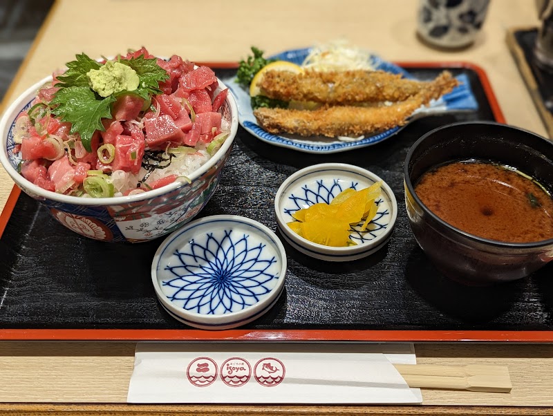 鮪小屋本店 エスカ店