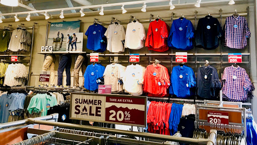 Sportswear Store «Columbia Sportswear Outlet Store at Houston Premium Outlets», reviews and photos, 29300 Hempstead Rd, Cypress, TX 77433, USA