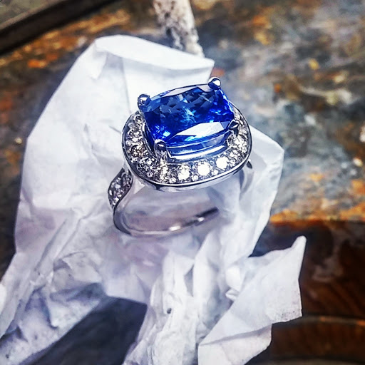 Jewelry Store «Caleesi Designs Jewelers», reviews and photos, 2620 S Lamar Blvd, Austin, TX 78704, USA