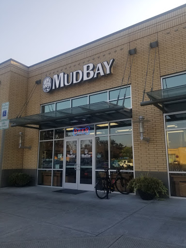 Pet Supply Store «Mud Bay», reviews and photos, 2540 NW 188th Ave, Hillsboro, OR 97124, USA