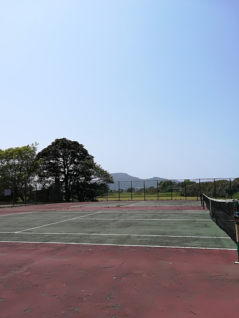 西川テニスコート