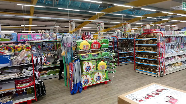 Rezensionen über Rofu Kinderland Rielasingen-Worblingen in Neuhausen am Rheinfall - Kinderbekleidungsgeschäft