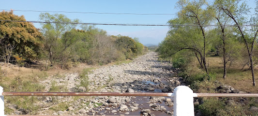 Puente sobre el Rio Chirimayo