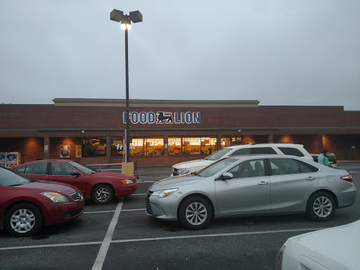 Grocery Store «Food Lion», reviews and photos, 809 N Brown St, Chadbourn, NC 28431, USA