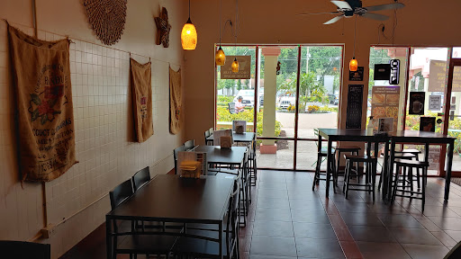 Coffee Shop «Supreme Beans Coffee Shop», reviews and photos, 927 Beville Rd #10, South Daytona, FL 32119, USA