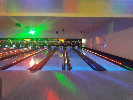 Bowling Alley «Roosevelt Lanes Recreation», reviews and photos, 6701 Roosevelt Ave, Allen Park, MI 48101, USA