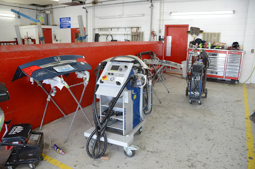 Auto Body Shop «Jack Hart Body Shop Inc», reviews and photos, 1468 S Dixie Blvd, Radcliff, KY 40160, USA