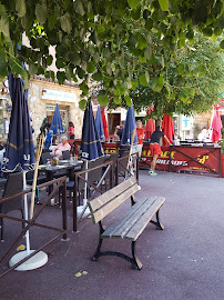 Atmosphère du Restaurant Les Tilleuls à Lantosque - n°13