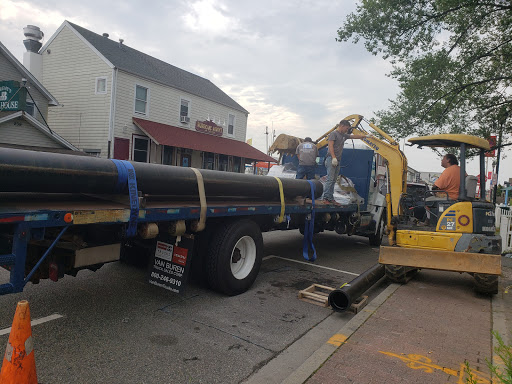 Courier Service «McGuire Trucking Service LLC», reviews and photos, 751-4 Koehler Ave, Ronkonkoma, NY 11779, USA