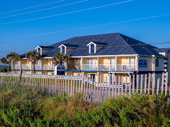 Ocean Sands Beach Inn - 1 Acre Private beach on-Site