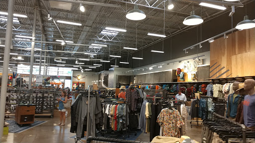 Camping Store «REI», reviews and photos, 5929 Northwest Hwy, Dallas, TX 75231, USA