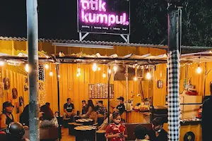 Warung Titik Kumpul. image