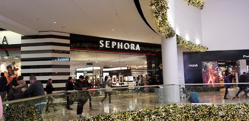 Cosmetics Store «SEPHORA», reviews and photos, 1 Garden State Plaza Blvd, Paramus, NJ 07652, USA