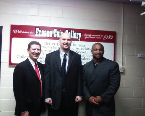 Pawn Shop «Fresno Coin Gallery Jewelry & Loan», reviews and photos, 4616 N Blackstone Ave, Fresno, CA 93726, USA