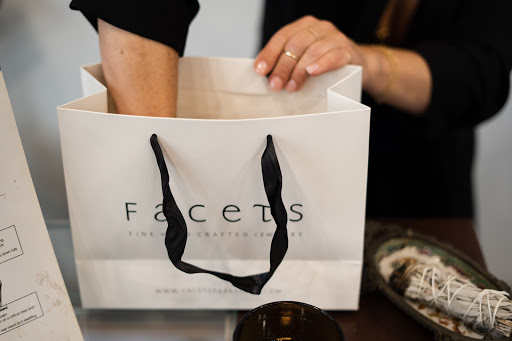 Jewelry Store «Facets Fine Handcrafted Jewelry», reviews and photos, 97 7th Ave, Brooklyn, NY 11215, USA