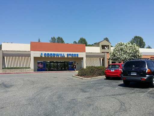 Thrift Store «Goodwill», reviews and photos