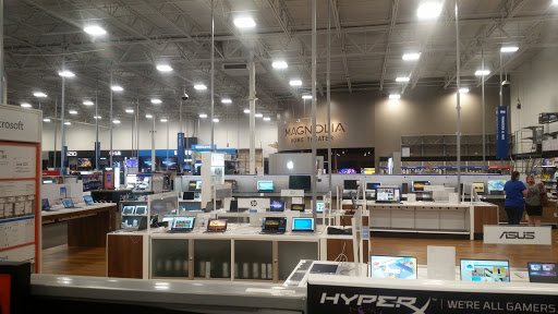 Electronics Store «Best Buy», reviews and photos, 5651 S Service Rd, St Peters, MO 63376, USA