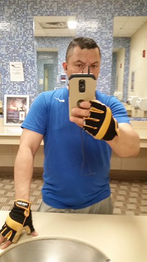 Gym «LA Fitness», reviews and photos, 2970 Belcrest Center Dr, Hyattsville, MD 20782, USA