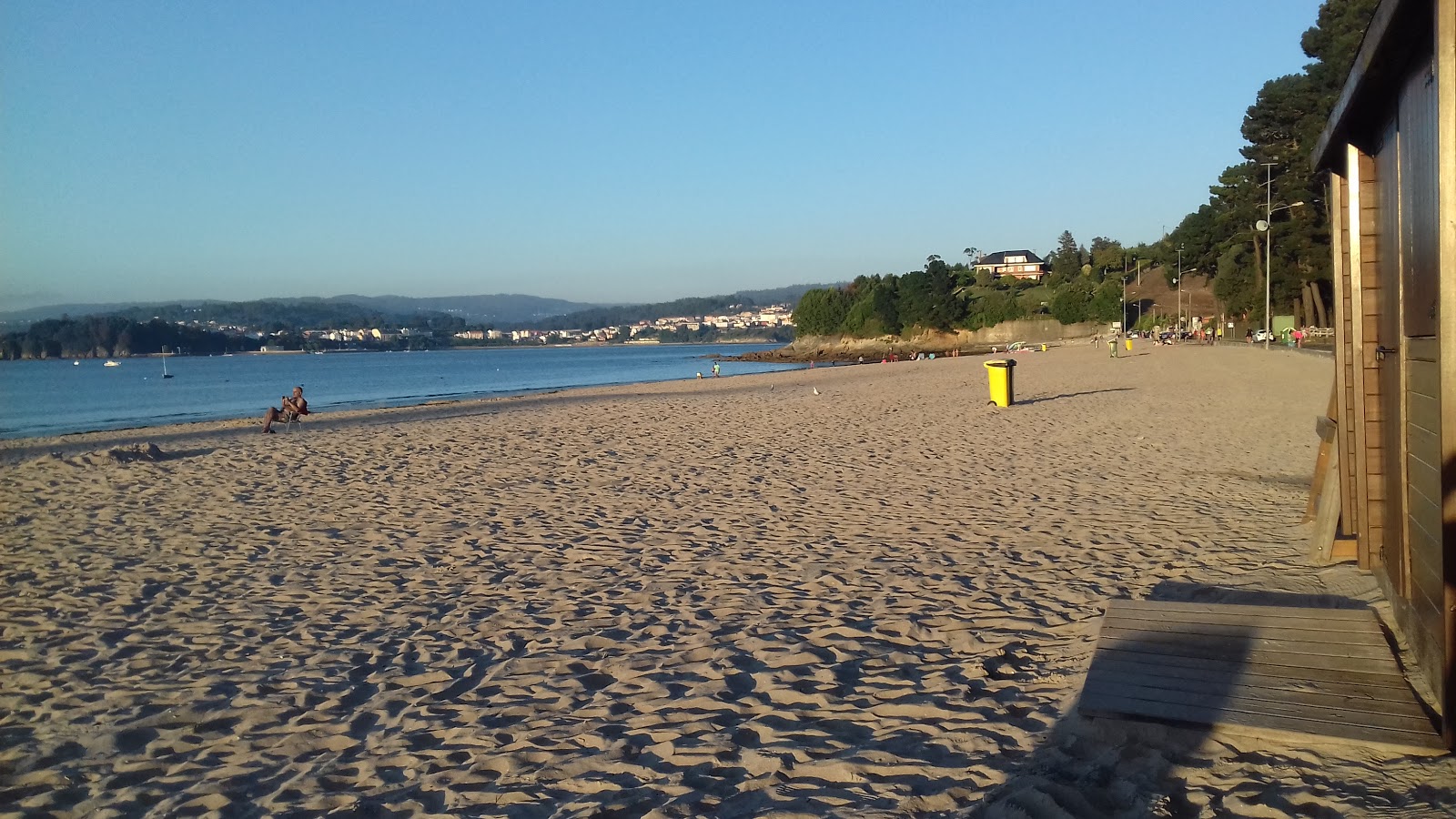 Playa Gandario'in fotoğrafı - rahatlamayı sevenler arasında popüler bir yer