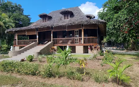 L’Union Estate Farm image