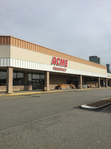 Grocery Store «ACME Markets», reviews and photos, 125 Eighteenth St, Jersey City, NJ 07310, USA