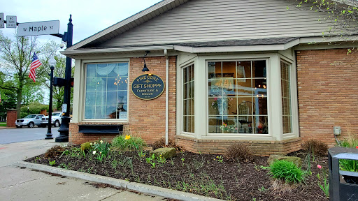 Furniture Store «Pine Cone Gift Shoppe», reviews and photos, 101 S Main St, North Canton, OH 44720, USA