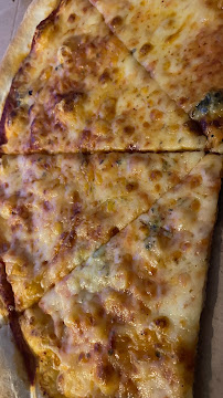 Plats et boissons du Pizzeria Di Napoli Pizza à Carrières-sous-Poissy - n°4