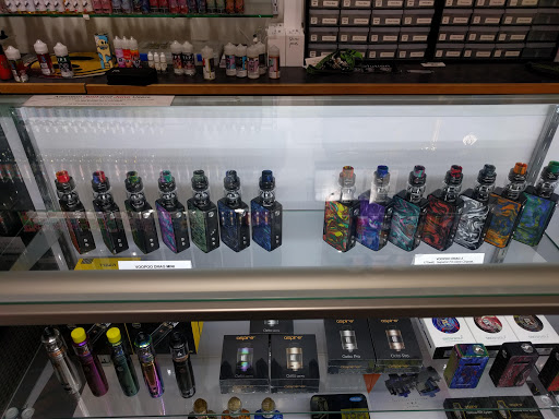 Tobacco Shop «Hempire State Smoke Shop», reviews and photos, 2340 Lyell Ave, Rochester, NY 14606, USA