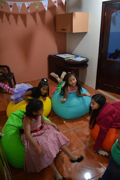 Photos of Clara Luna Foundation, Spanish School