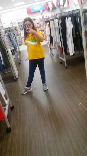 Clothing Store «Burlington Coat Factory», reviews and photos, 350 Towne Center Cir, Sanford, FL 32771, USA