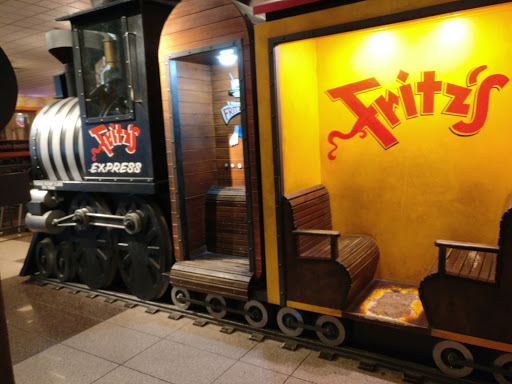 Shopping Mall «Crown Center», reviews and photos, 2450 Grand Blvd, Kansas City, MO 64108, USA