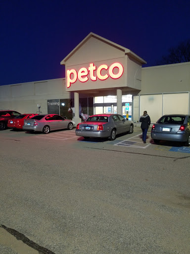 Pet Supply Store «Petco Animal Supplies», reviews and photos, 86 Storrs Rd, Mansfield Center, CT 06250, USA