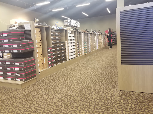 Shoe Store «DSW Designer Shoe Warehouse», reviews and photos, 1015 Cochrane Rd, Morgan Hill, CA 95037, USA