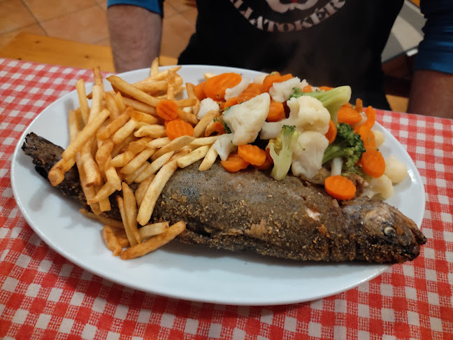 János Pince Családi kisvendéglő - Étterem