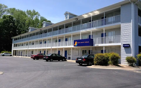 InTown Suites Extended Stay Charlotte NC - Albemarle Rd image