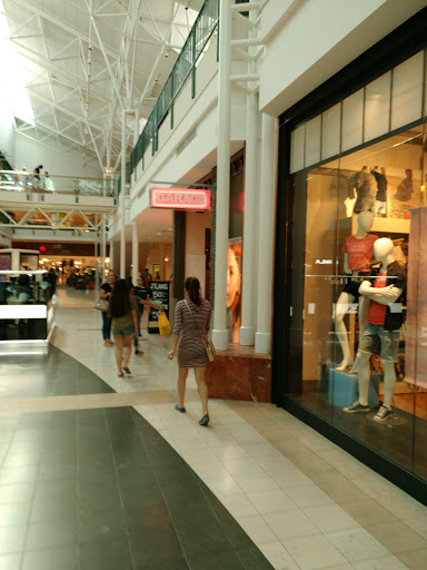 Shopping Mall «The Woodlands Mall», reviews and photos, 1201 Lake Woodlands Dr Suite 700, The Woodlands, TX 77380, USA