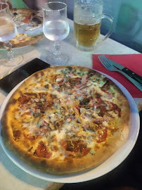 Pizza du Pizzeria La Tosca à Saint-Cyprien - n°11